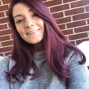 Meet your Posher, Alissa